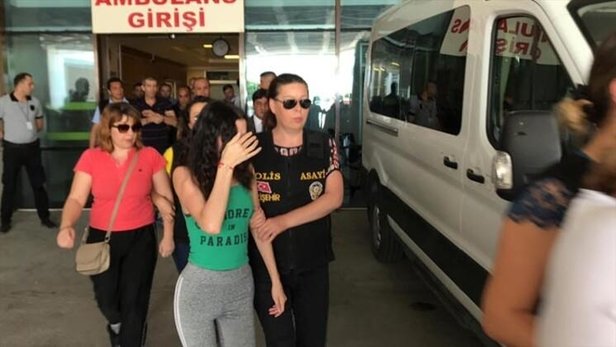 Sarar ailesini darp eden 6 zanlı yaralanarak Türkiye'ye getirildi!