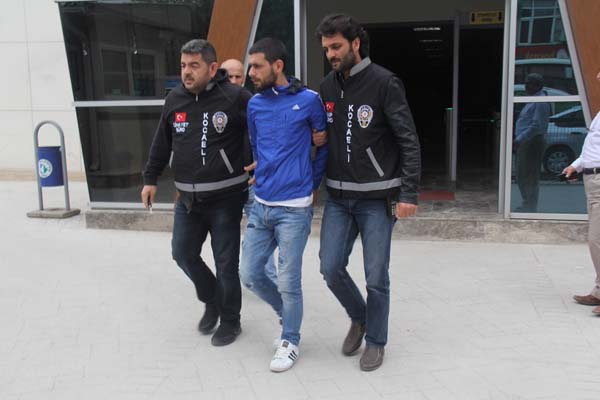 Kocaeli'deki 10 kişilik gasp çetesi çökertildi