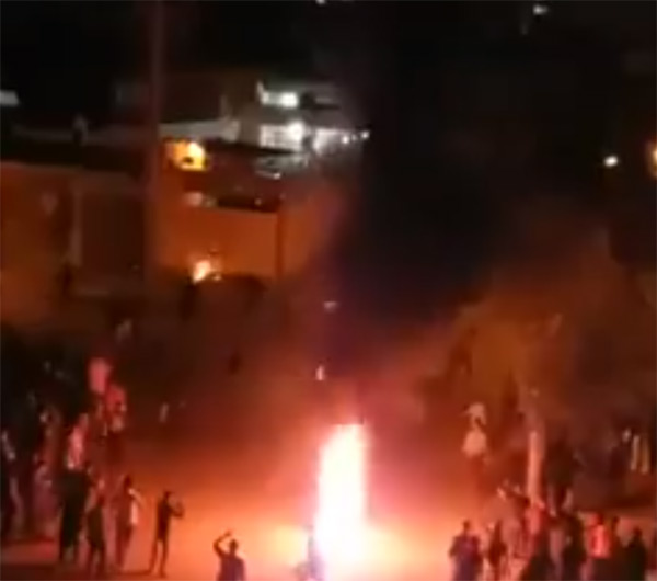 İran karıştı! Halk sokağa döküldü, ölü ve yaralılar var