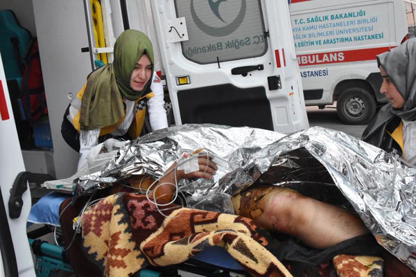 Konya'da bir kadın ağaçlık alana gidip kendini benzinle yaktı