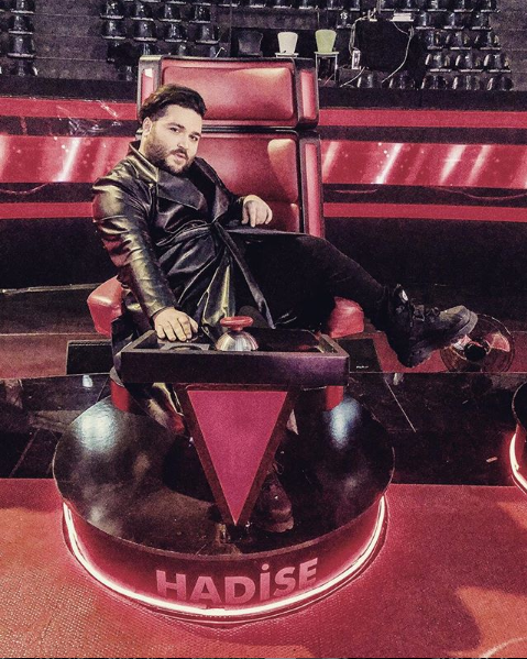 O Ses Türkiye Anıl Şimşek kimdir, kaç yaşındadır? Anıl Şimşek Instagram hesabı...