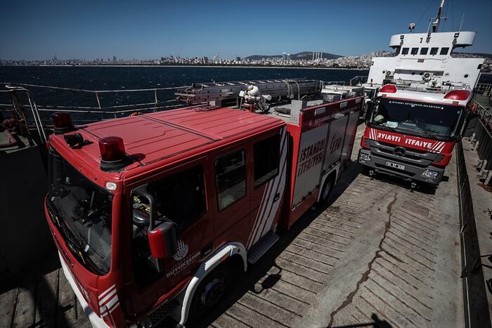 Burgazada'da orman yangını!