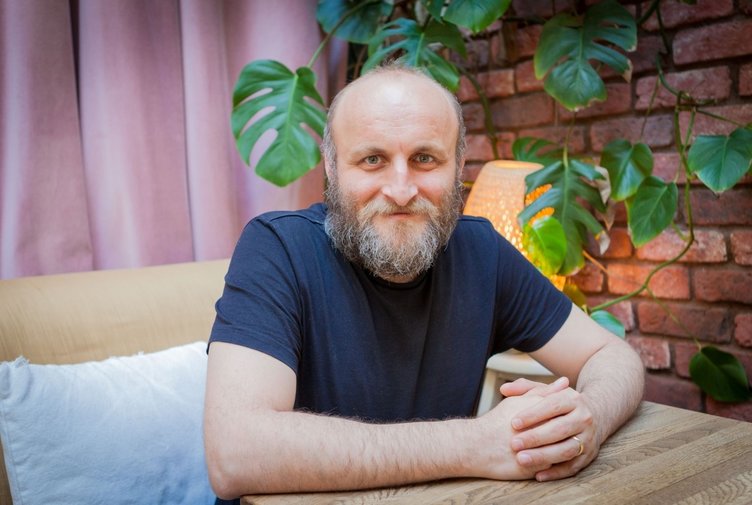 Oflu Hoca Trakya'da filminin konusu nedir? Oyuncuları kimdir? Nerede çekildi?