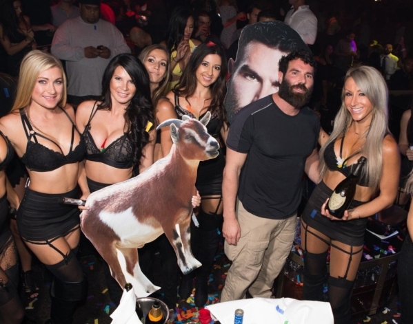Dan Bilzerian Las Vegas Konserinde'ki Silahlı Saldırı Görüntüleri