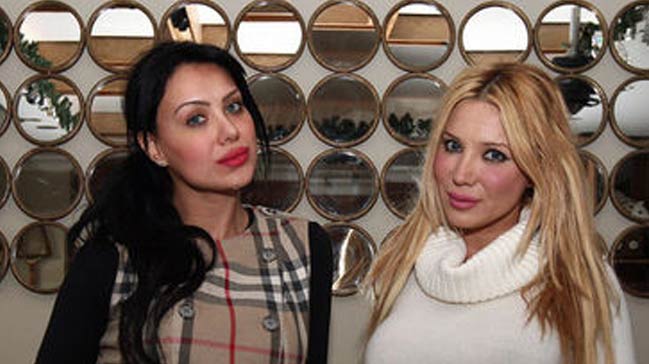 Cicişler sokak ortasında saç baş birbirine girdi!