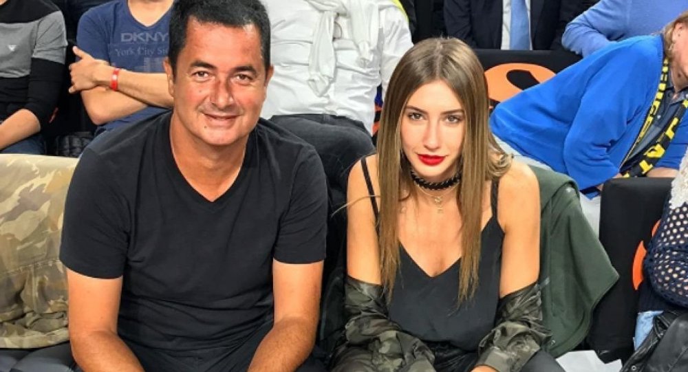 Acun Ilıcalı Serenay Sarıkaya'yı göz hapsine aldı