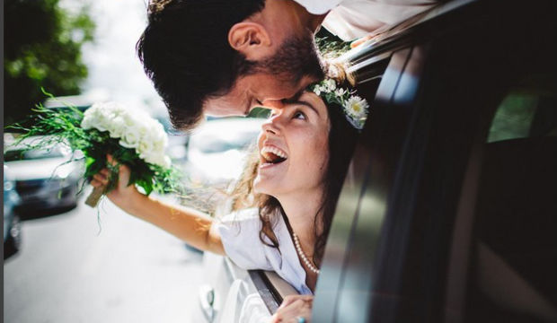 Pelin Akil hamilelik fotoğrafını paylaştı