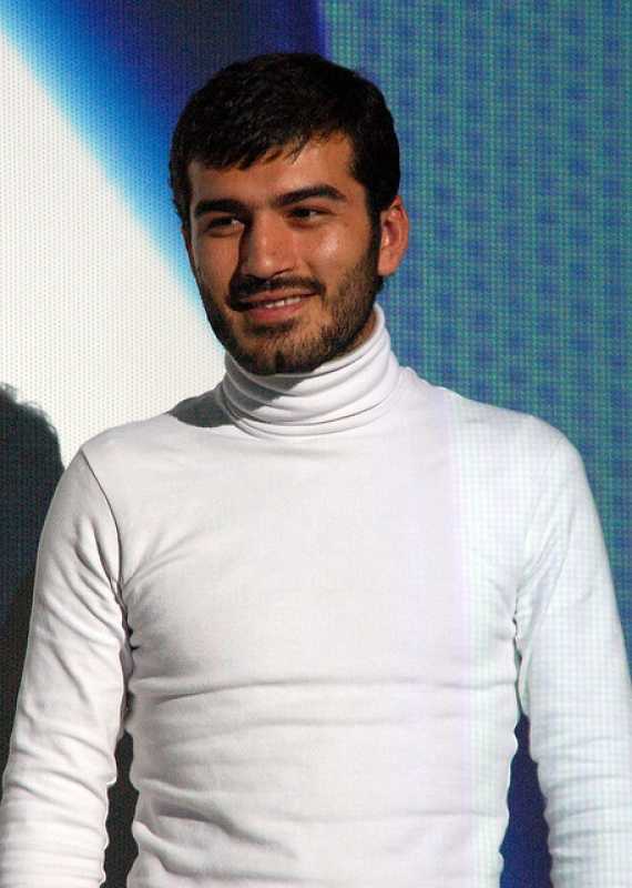 Ufuk Bayraktar kimdir? Ünlü oyuncudan cezaevinde ilk fotoğraf