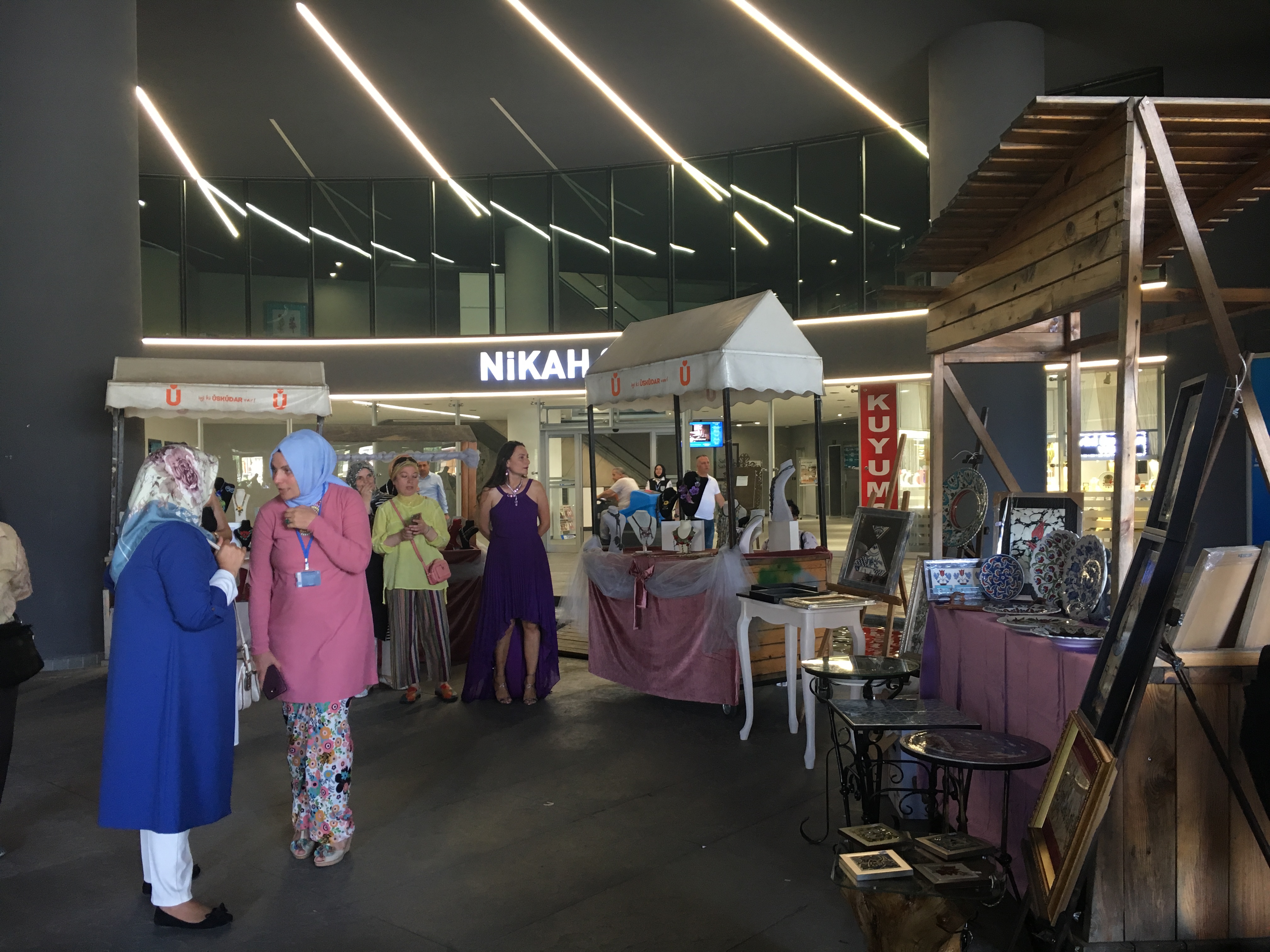 Üsküdar'da Küp Girişimcilik Projesi Yıl Sonu Sergisi düzenledi