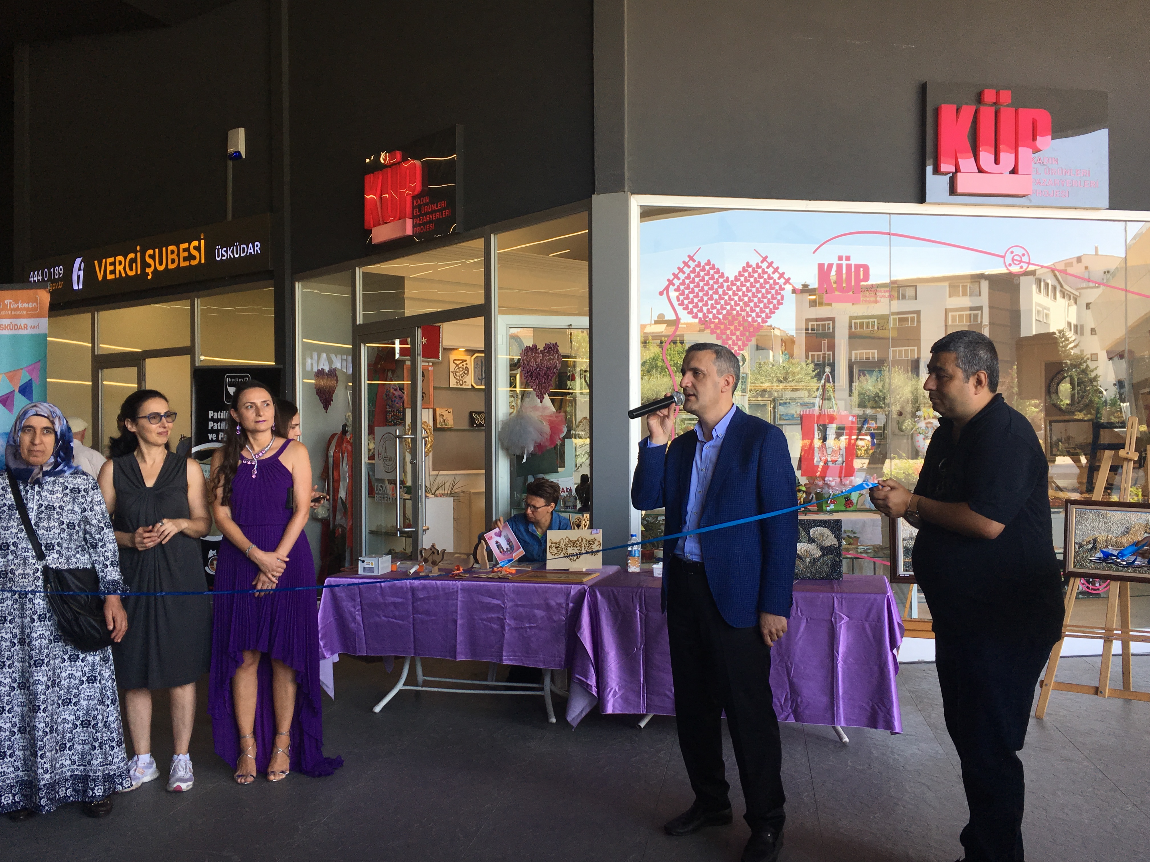 Üsküdar'da Küp Girişimcilik Projesi Yıl Sonu Sergisi düzenledi