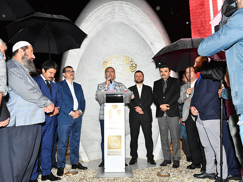 Şehitlerin anısına 15 Temmuz Şehitler Çeşmesinden gül şerbeti akıtıldı