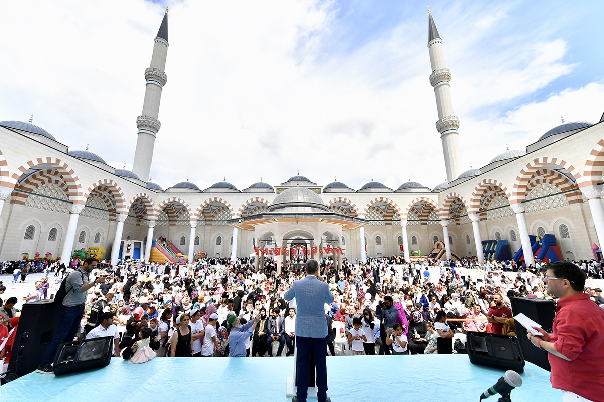 Üsküdar'da Yaz Kur'an Kursu Şenliği düzenlendi