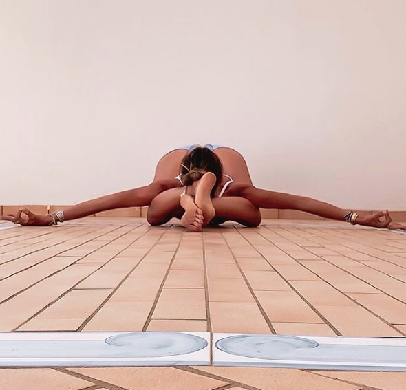 Zeynep Tokuş yoga Instagram pozları 'pes artık' dedirtti