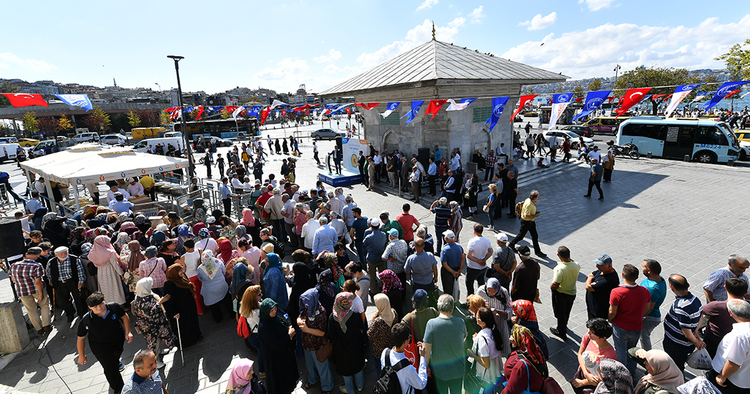 Üsküdar'da milli birlik ve beraberlik duygusu aşure etkinliği ile birleşti