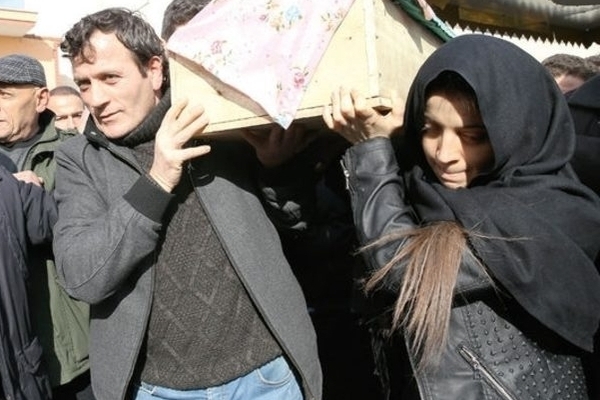 Maltepe'de İki Kızını Öldüren Baba Hakkında Anne Dilek Çakır Herşeyi Anlattı