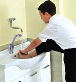 Abdest nasıl alınır? Abdest alınışı erkek, kadın, resimli, kısaca Diyanet 2021