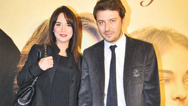 Tolga Güleç ile Yeliz Şar Sosyal Medyadan Birbirlerini Silemedi