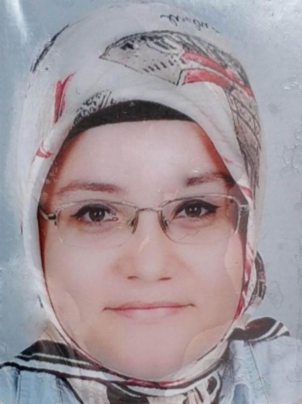 Önce karısını 25 yerinden bıçakladı sonra "Bir anlık sinirle oldu." dedi