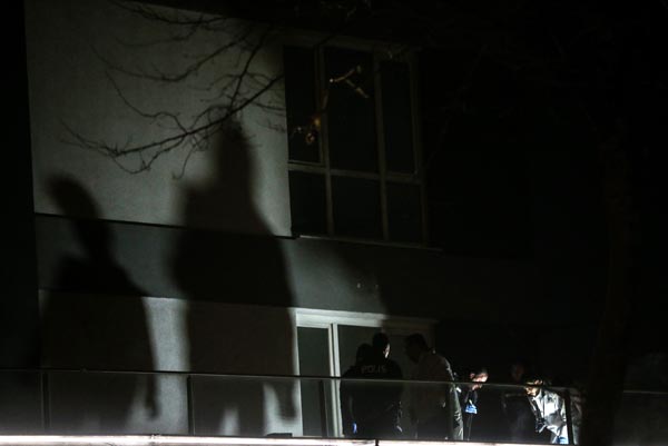 Lüks rezidansta şok ölüm! Bulgular kan dondurdu...