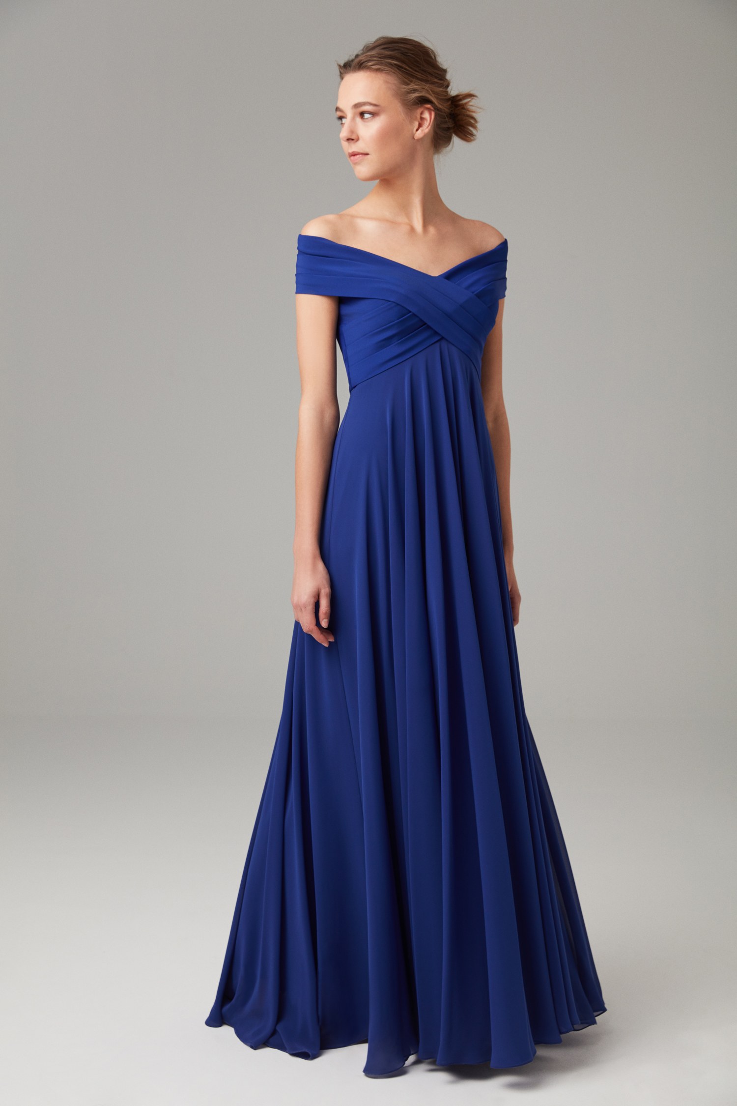 Mezuniyet elbiseleri 2019 | Tesettür, kısa, uzun | En güzel abiyeler