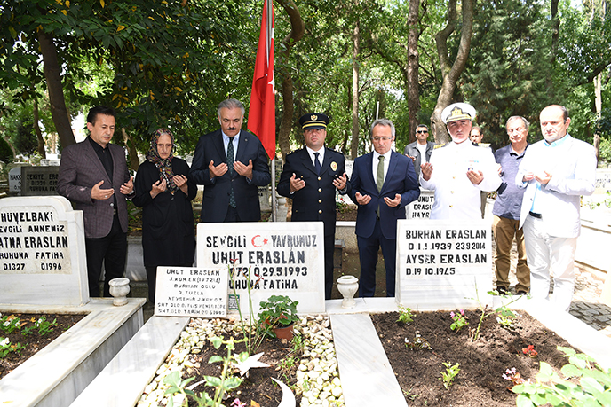 Tuzla'da 15 Temmuz şehitleri 3. yıldönümünde dualarla yad edildi