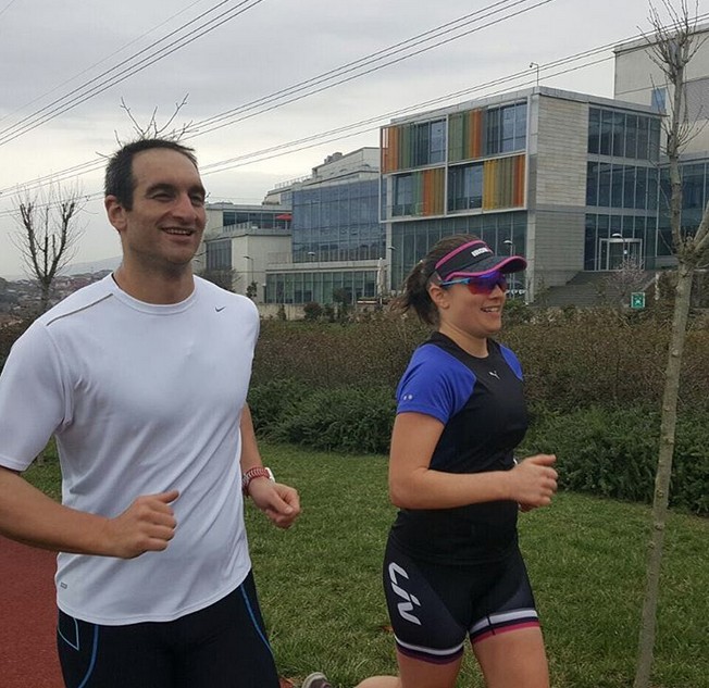 Burak Mengü Kimdir | Şafak Pekdemir Burak Mengü ile Evlendi