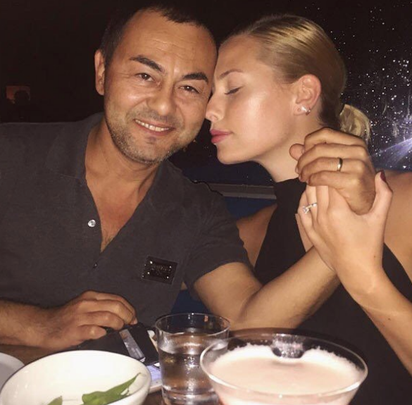 Serdar Ortaç'ın eşi Chloe'den yerli hareket