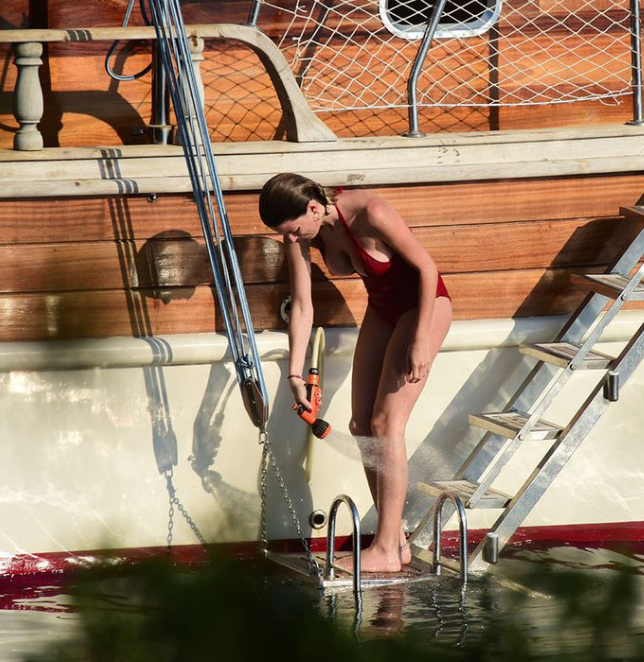 Aras Bulut İynemli ve Bige Önal Göcek'te tatilde