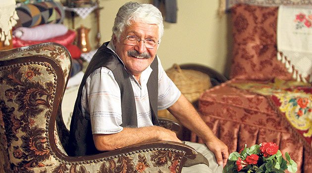 Salih Kanyon kimdir? Ünlü oyuncunun eşi vefat etti