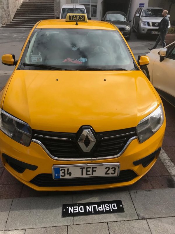 Engelli vatandaşı taksiye almadı trafikten men edildi