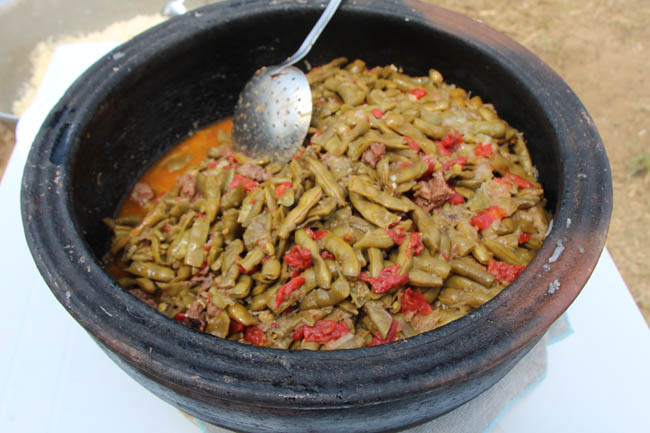 Fasulyenin 4 kilosu 360 bin TL'ye satıldı