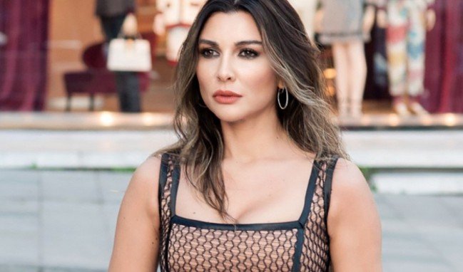 Selen Görgüzel canlı yayında başına gelen tacizi anlattı