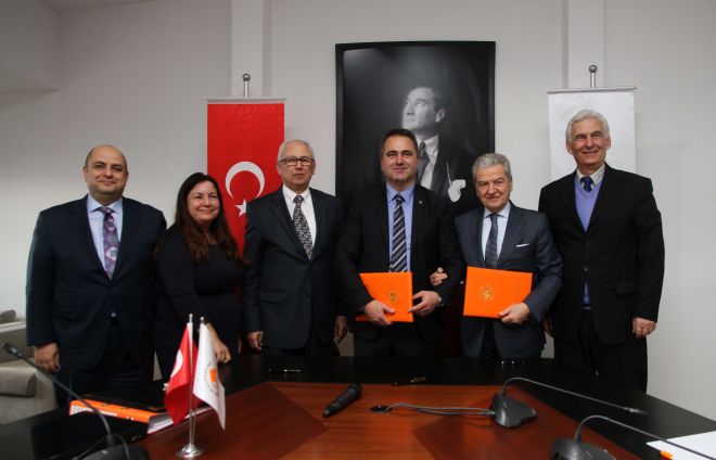 Prof. Dr. Murat Aşkar kimdir? İzmir Ekonomi Üniversitesi yeni rektörü kimdir?