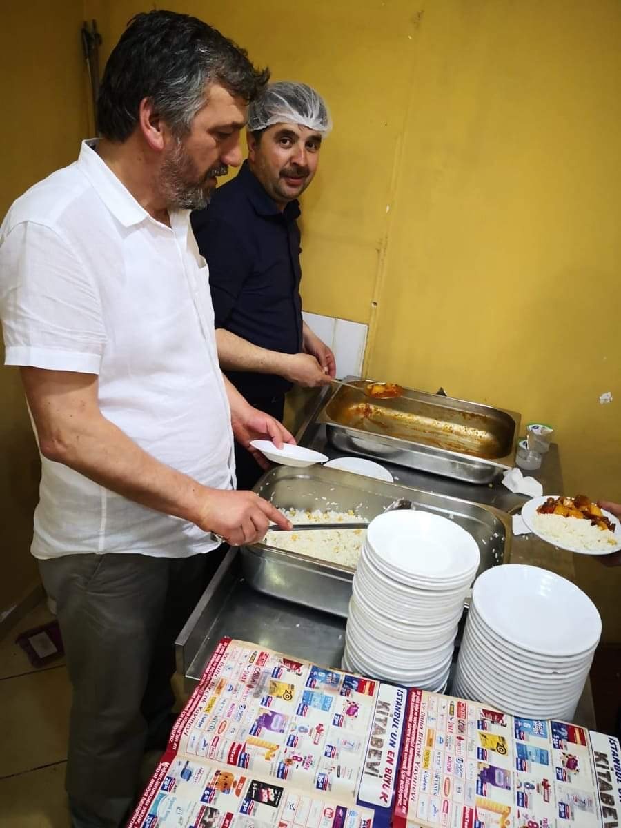 Kaynarca Birlik Gurubu'nun Geleneksel İftar yemeğine yoğun katılım