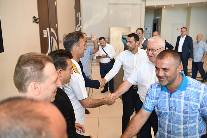 Tuzla Nikah Sarayı ve Kültür Merkezinde bayramlaşma programı düzenlendi