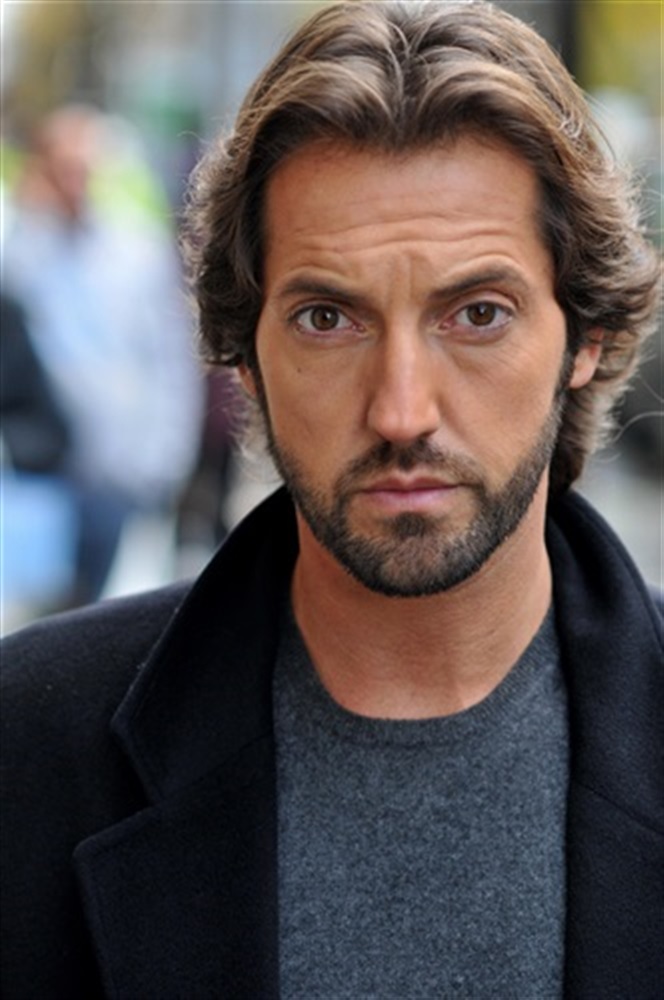 Taksi 4 filminin konusu nedir? Oyuncuları kimdir? Nerede ve kaç yılında çekildi?