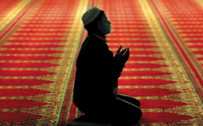 Teşrik Tekbiri nedir? Teşrik Tekbiri nasıl çekilir? Ne zaman başlar?