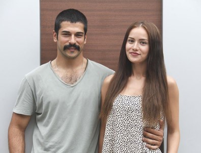 Özcan Deniz'den dikkat çeken Fahriye Evcen paylaşımı