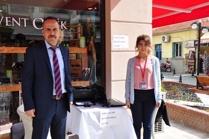 Milas’ta beyanname standı açıldı