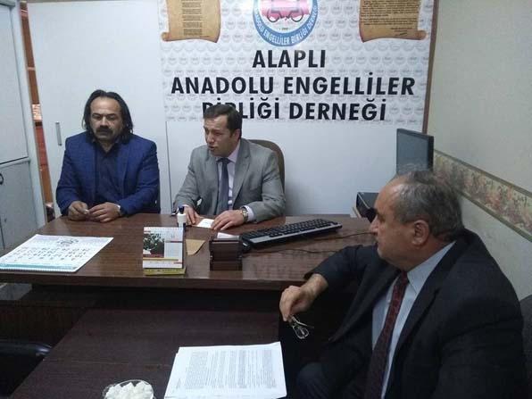 Alaplı engelli bireyler oy kullanmaya hazır