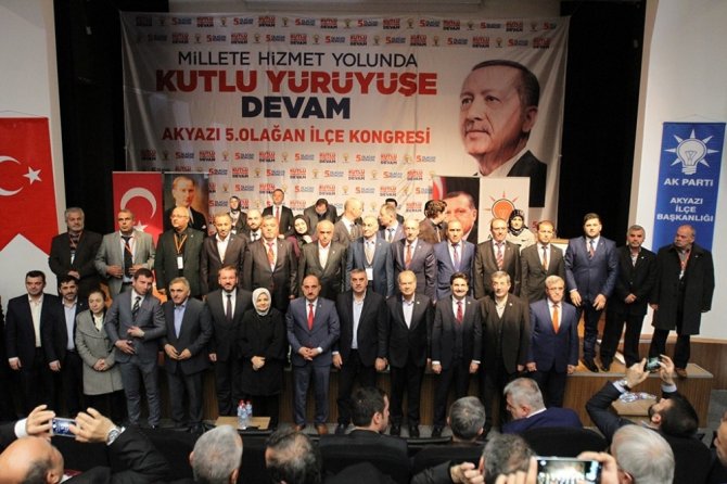 AK Parti Akyazı İlçe Teşkilatı’nın 5. Olağan Kongresi gerçekleşti