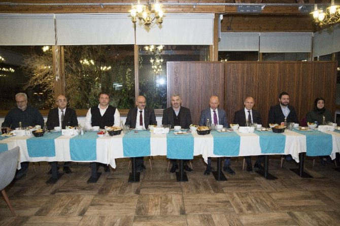 "Birlik beraberliğimiz devam ettikçe şehrimizi çok daha iyi yerlere getiririz"