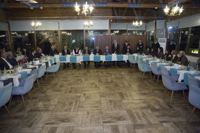 "Birlik beraberliğimiz devam ettikçe şehrimizi çok daha iyi yerlere getiririz"