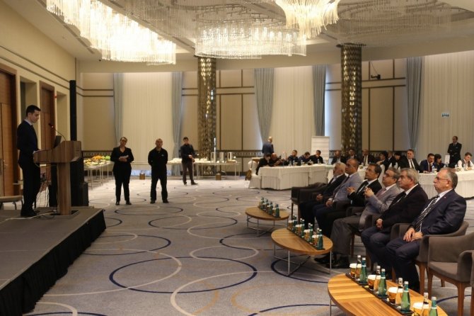 Vali Su: "İnsanı yaşat ki devlet yaşasın"