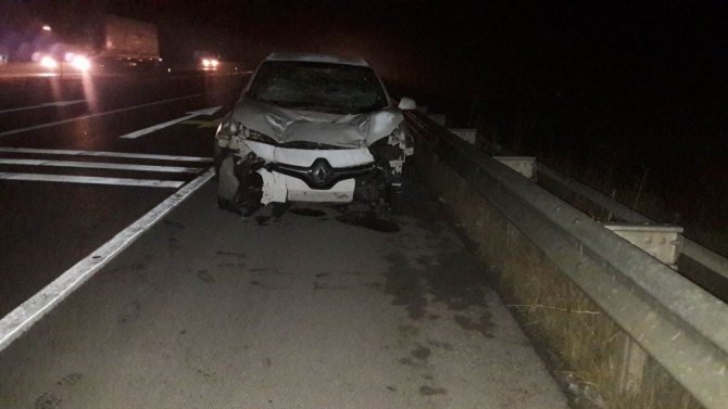 Sivas’ta trafik kazası: Tilkiye Çarpmıyım derken canından oluyordu!