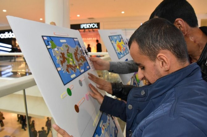 İpekyolu Belediyesi, Dokunsal haritalar ve eğitim materyalleri sergisi açıldı