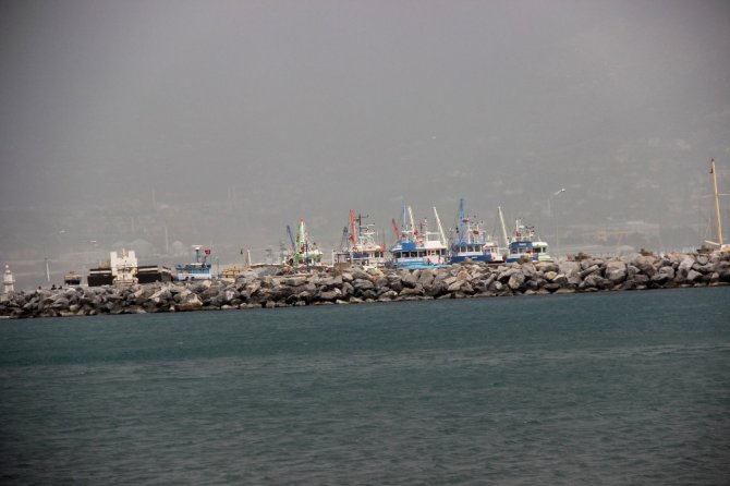 Meteoroloji'den Akdeniz’de fırtına uyarısı - 23 aralık 2017