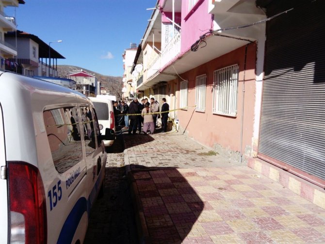 Adıyaman'ın Gölbaşı ilçesinde Yaşlı adam evinde ölü bulundu