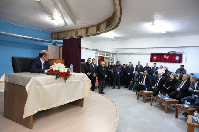 Kırklareli Valisi Orhan Çiftçi, “Halk Toplantısı”na katıldı