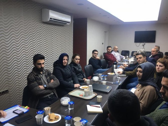 AK Parti Bilecik İl Başkanlığı Başkanı Nail Öztürk başkanlığında toplandı